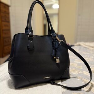 Nine West Elegant Black Shoulder Bag
